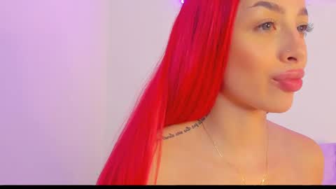 Snapshot of scarleett_jones chatting on 03.10.25 scarleett jones online show from 03.10.25