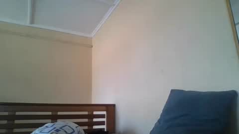 scarlet_25142359 online show from 10.20.25