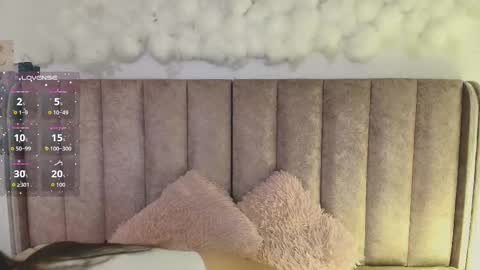 Scarlet  online show from 11.18.25