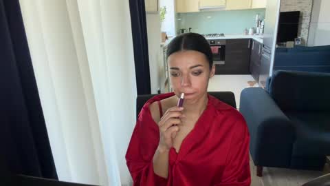 Sophie online show from 05.04.26