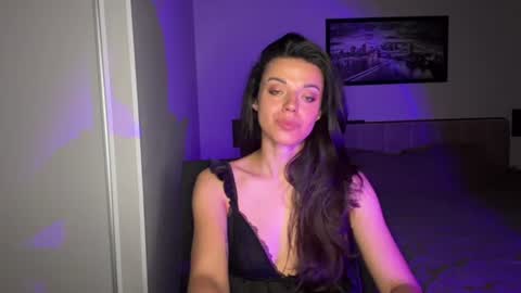 Sophie online show from 07.21.26
