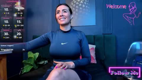 Scarlet Edwars online show from 03.14.26