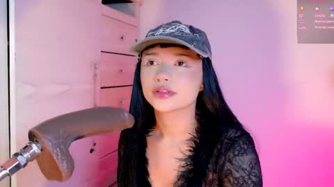 scarlet_gold online show from 04.07.26