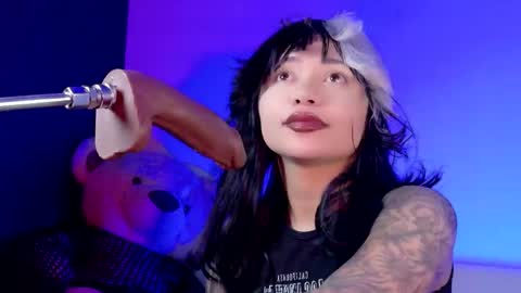 scarlet_gold online show from 06.06.26