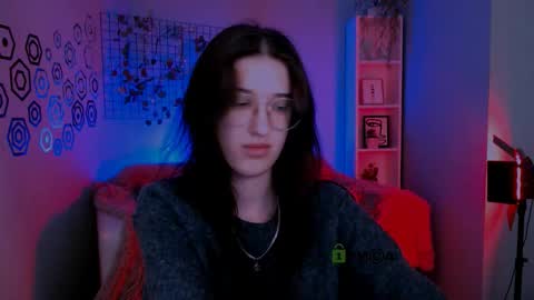 Snapshot of scarlet_mooore chatting on 12.03.25 scarlet PVT is open online show from 12.03.25