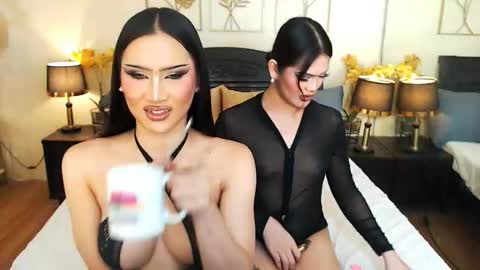 Scarlet online show from 04.18.26