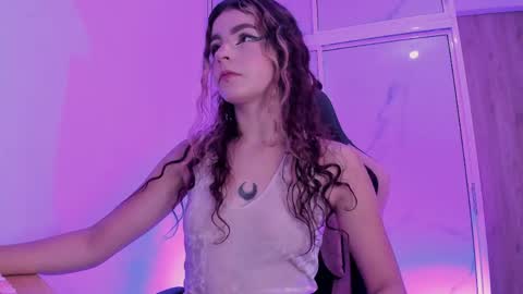 Scarlet online show from 03.31.26