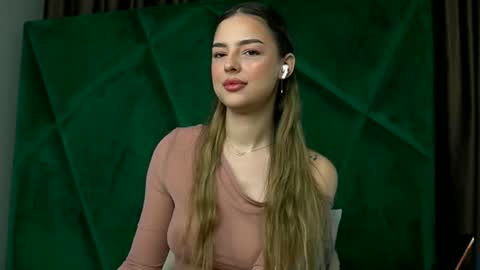 Scarlet online show from 01.10.26