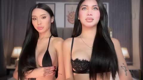 Snapshot of scarletfvckinggreyson chatting on 02.19.26 ur sweetest scarlet online show from 02.19.26