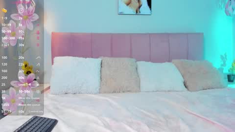 Scarlet  online show from 01.22.25