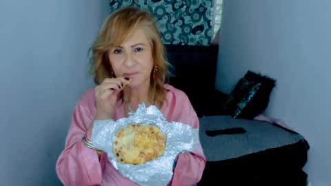 S C A R L E T online show from 12.14.24