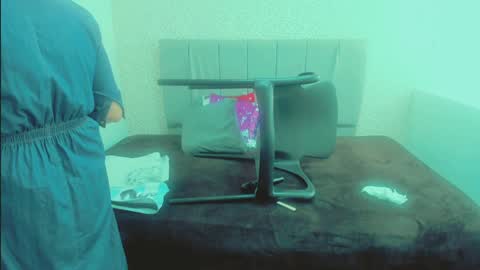 S C A R L E T online show from 01.25.25