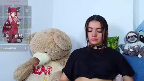 Scarlet online show from 04.14.26