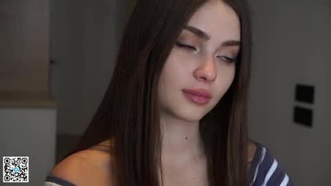 Scarlet online show from 03.31.26