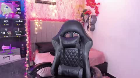 Scarlett online show from 04.15.26