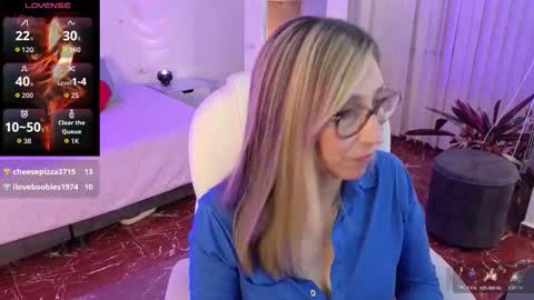 Scarlett online show from 11.30.25