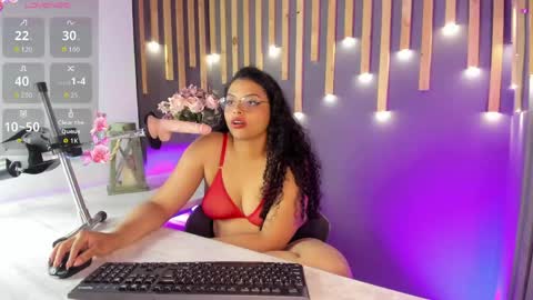 Scarlett online show from 04.20.26