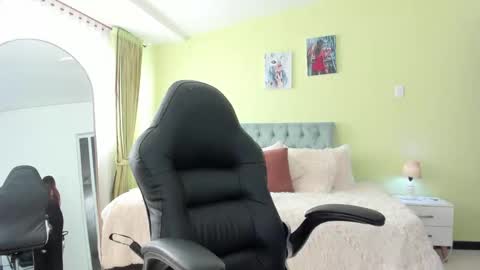 Scarlett online show from 02.26.26