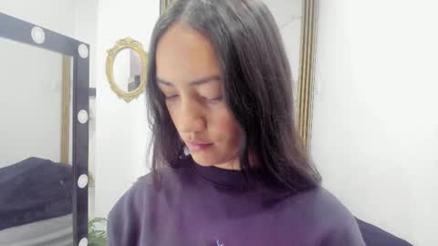 Snapshot of scarlett__fox__ chatting on 01.15.26 SCARLETT FOX online show from 01.15.26