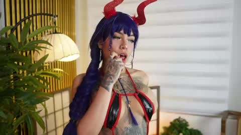 Scarlett Collins online show from 06.05.26