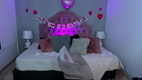 Scarlett  online show from 02.17.25