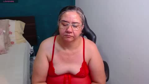 Scarlett  online show from 06.04.26