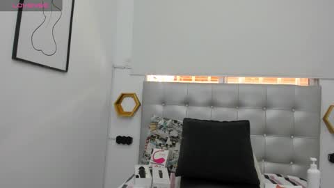 scarlett_fox20 online show from 02.04.25