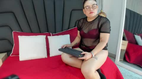 scarlett_monroe_1 online show from 10.07.25