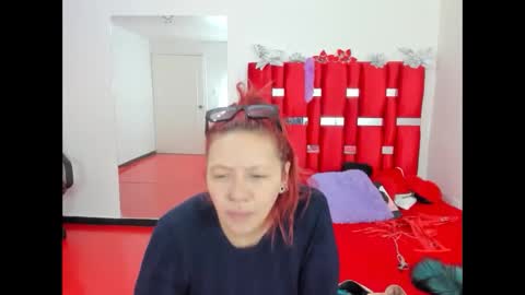 scarlett_red_11 online show from 05.15.26