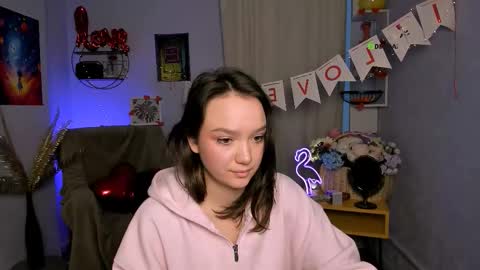 Snapshot of scarlett_silence_ chatting on 02.13.26 Scarlett online show from 02.13.26