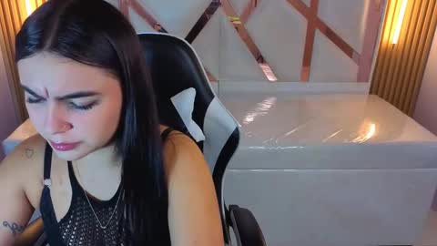 Scarlett online show from 10.05.25