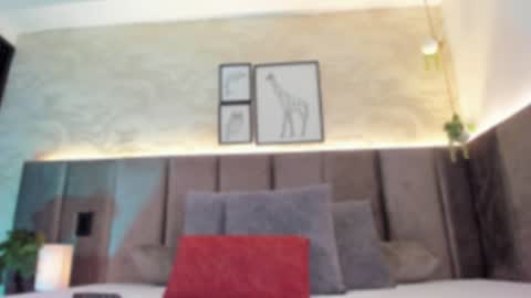 Scarlett online show from 01.24.25