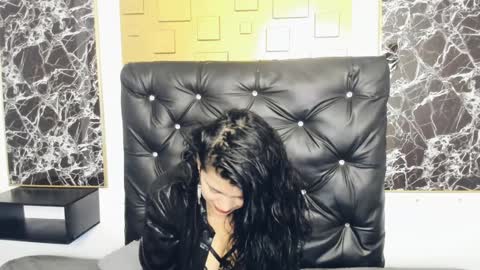 Scarlett online show from 01.16.25