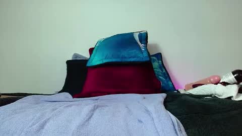 scarlettbooty online show from 11.18.25