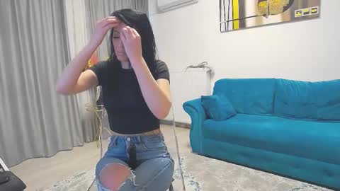 Scarlett online show from 03.22.26