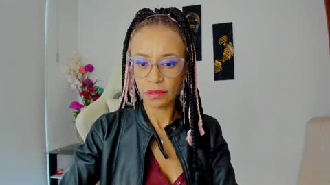 Scarlett online show from 02.07.25