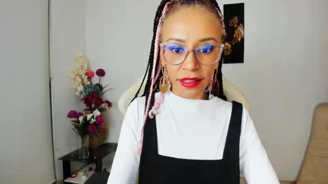 Scarlett online show from 02.14.25