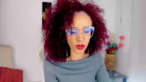 Scarlett online show from 09.22.25