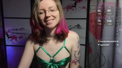 Scarlett online show from 01.30.25