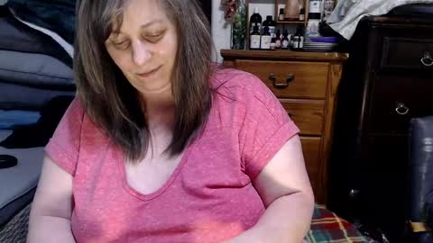 Scarlotta online show from 02.25.25