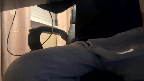 Skinny College Boy online show from 12.05.24