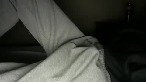 Skinny College Boy online show from 12.17.25