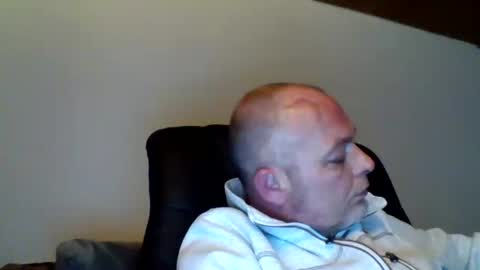 schnibschnab online show from 10.05.25