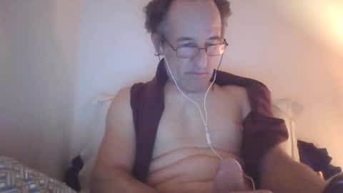 scotchwhieskie online show from 10.25.25