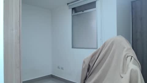 Twitter Scott brasher1 Instagram Camiloestuardo2 online show from 01.09.25