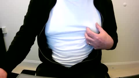 Scott online show from 01.11.25