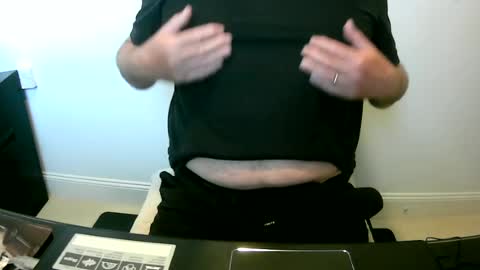 Snapshot of scotti30 chatting on 07.11.26 Scott online show from 07.11.26