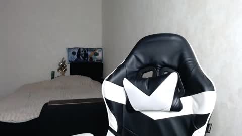 scratc_h online show from 01.12.25