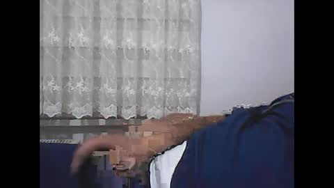 Snapshot of screw2 chatting on 12.22.24 Evren online show from 12.22.24