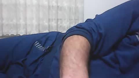 Snapshot of screw2 chatting on 01.25.25 Evren online show from 01.25.25